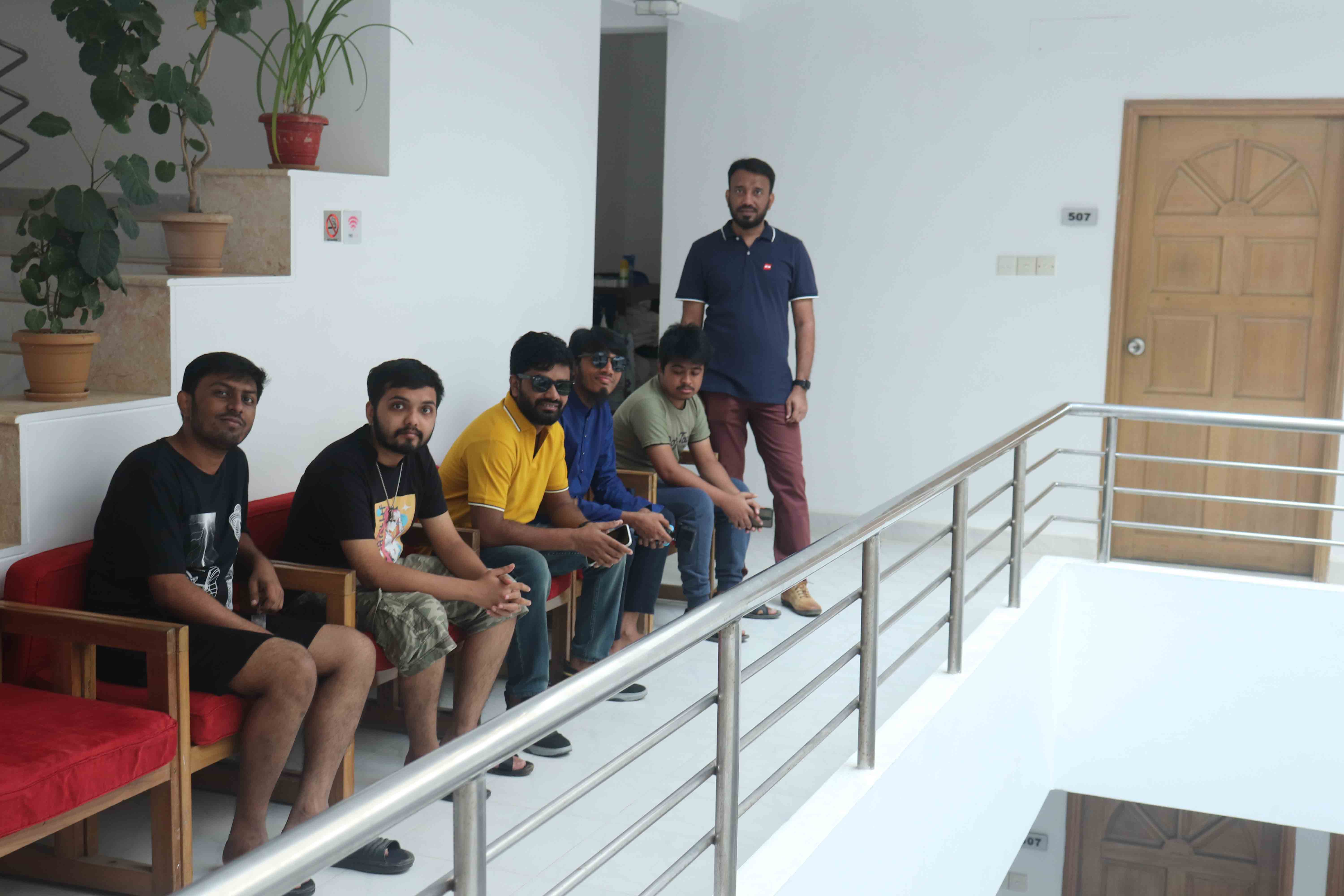 clipping path house