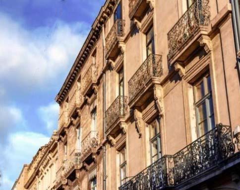 How to Remove Unwanted Object Using Photoshop